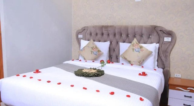 Gambella Hotel, Book Hotel Hotels in Arada with Parking, Parking
