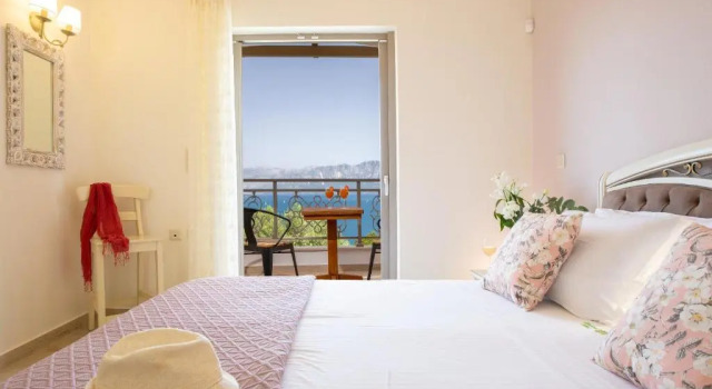 Вилла с 3 комнатами Forum Villas Ionian View 2