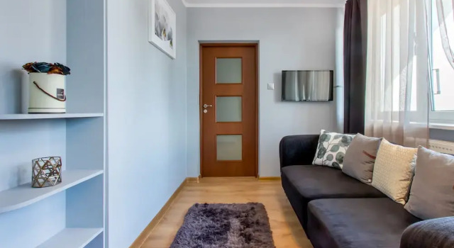ClickTheFlat Golden Terraces Apart Rooms, Забронировать Апартаменты/квартира Отели Варшавы с парковкой, рядом с ОРКО Тауэр, Парковка