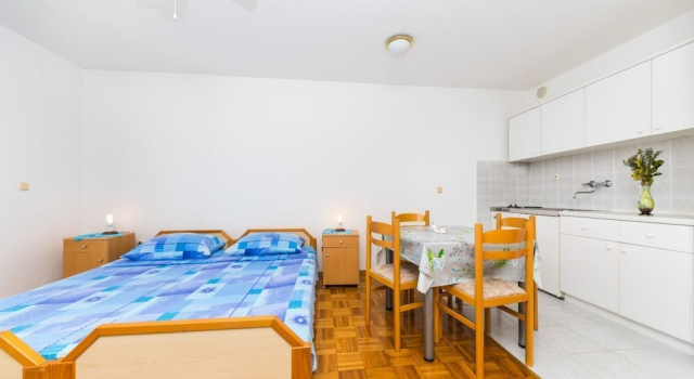 Студия Apartments Val