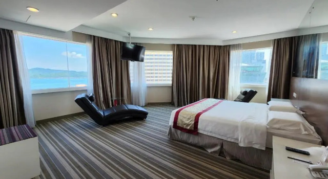 Люкс Hotel Capital Kota Kinabalu