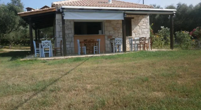 Коттедж Kavos Psarou Villas