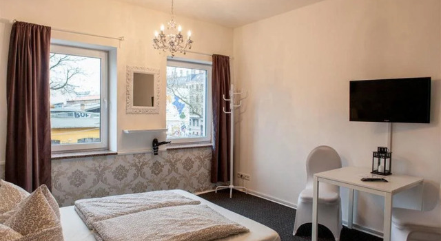 Hentschels Hostel, Забронировать Хостел Ост 