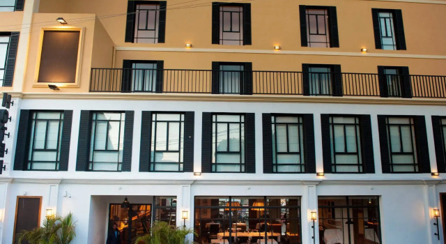 Grand Hotel Urban, Забронировать Отель Отели Антананариву 4 звезды, рядом с The Rova of Antananarivo, 4*