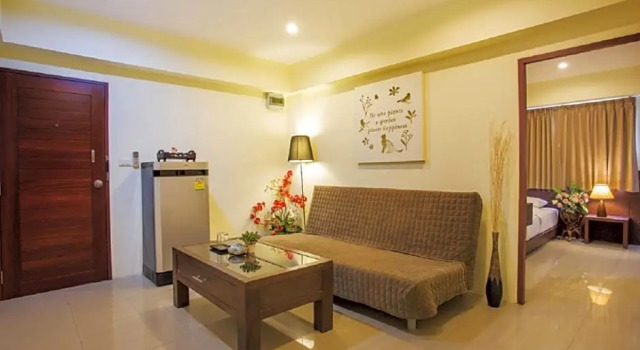 Трёхместный номер Standard The Loft Resort Bangkok