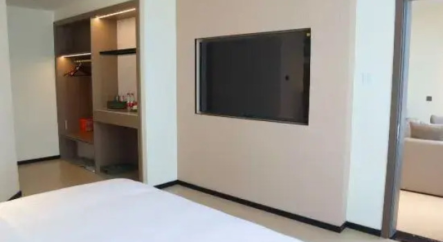Люкс Standard Hilton Wutong Hotel