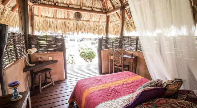 Bungalow Deluxe Present Moment Retreat