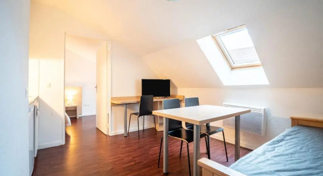 Апартаменты с 2 комнатами Residhotel St Etienne Centre
