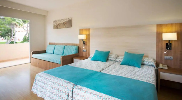 Двухместный номер Premium Invisa Hotel Club Cala Blanca