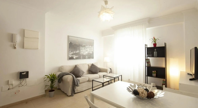 CERVANTES Apartment 29 2BT 1BR, Забронировать Апартаменты/квартира Апартаменты Малаги, рядом с Salamanca Market, Апартаменты/квартира