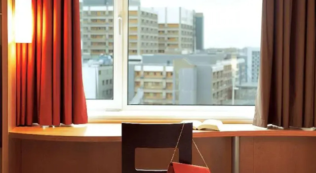 Номер Deluxe ibis Douala