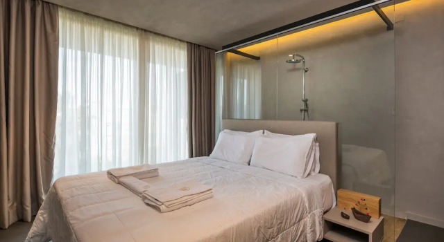 Апартаменты c 1 комнатой с балконом Icarus Hotel