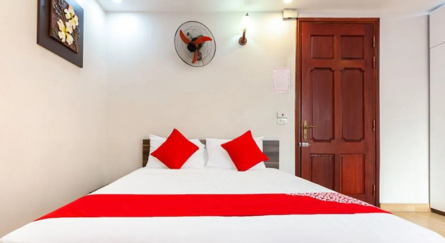OYO 681 Hoang Lan Guesthouse, Забронировать Отель Отели Кау Гиай с парковкой, Парковка