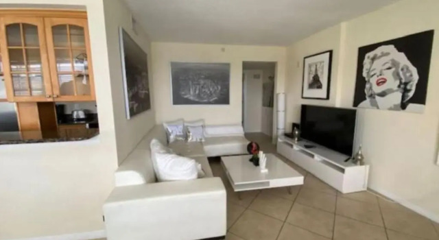 OCEANVIEW LARGE DREAM CONDO WITH 2BD/2B in CLEARWATER BEACH