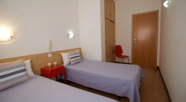Lightbooking - Rosamar 304, Забронировать Отель Отели Лас-Пальмас-де-Гран-Канария с парковкой, рядом с Музей науки и техники, Парковка