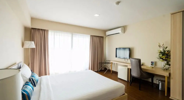 Двухместный номер Superior с балконом Samran Place Hotel