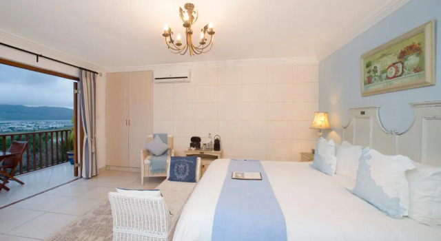 Номер Deluxe Candlewood Lodge