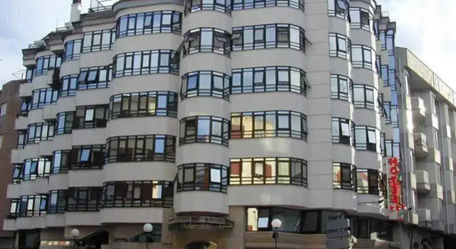 Libertad, Book Hotel Marín Pontevedra Province