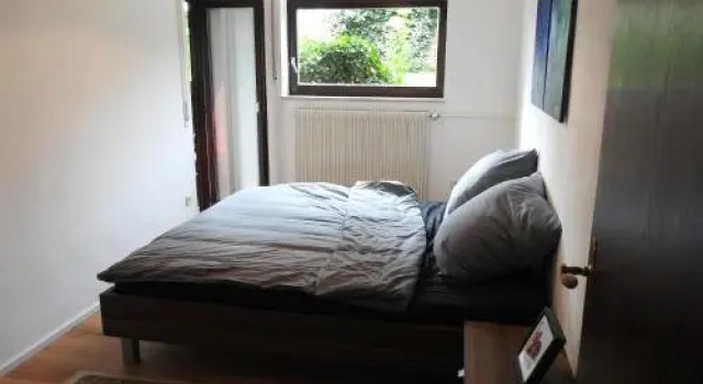 Ferienwohnung Wiedamann, Забронировать Апартаменты/квартира Отели Бад-Киссинген с парковкой, рядом с Павильон Вандельхалле в городе Бад-Киссинген, Парковка