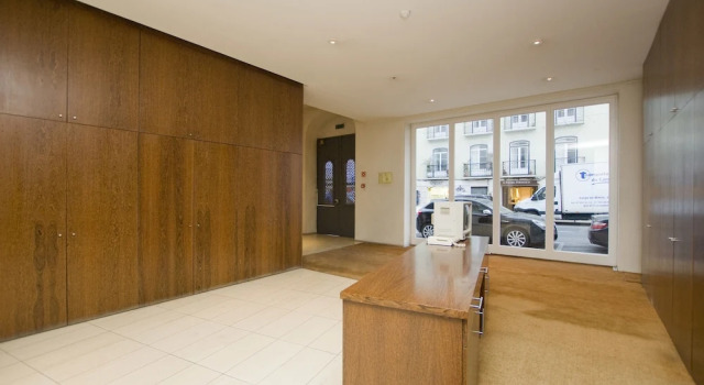 Amazing Tailor Made Penthouse With a View, Забронировать Апартаменты/квартира Апартаменты Лиссабона, рядом с Núcleo Arqueológico, Апартаменты/квартира