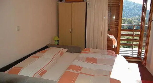 Holiday Home Čančarević, Забронировать Отель Равна-Гора 