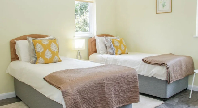 Daffodil Lodge, Book Hotel Leominster 