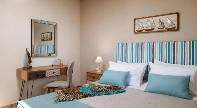 Villa Venia - Cozy Escape with Scenic Sew View, by ZanteWize, Забронировать Вилла Коттеджи Трагаки, Коттедж