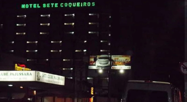 7 Coqueiros, Rezervovat Hotel Hotely v Bahia se snídaní, Snídaně
