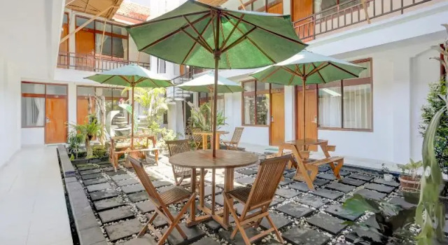 Oyo 3850 Bali Kepundung Hotel