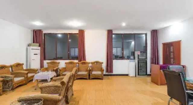 Xiangyun Mishang Hotel, Rezerwuj Hotel Ngawa Chiny