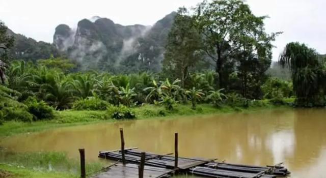 Khao Sok Homestay Resort, Забронировать Курортный отель Отели Южного Таиланда с парковкой, Парковка