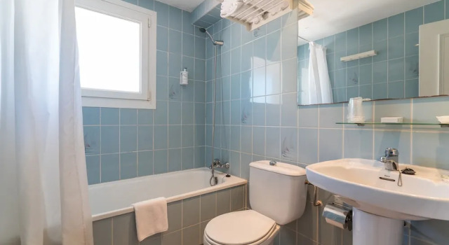 Семейный номер Standard с балконом Hotel Platja dAro