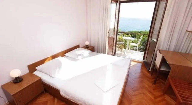 Апартаменты с балконом Apartments Tonci