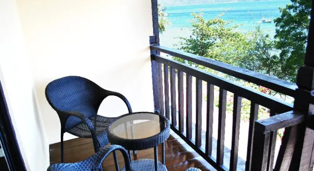 Двухместный люкс с балконом Altamare Dive and Leisure Resort Anilao