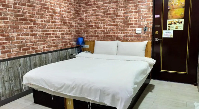 Двухместный номер Economy Bin City Hotel