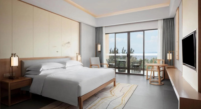 Sheraton Maoming Romantic Beach Resort, Book Resort SPA Hotels in Maoming, SPA