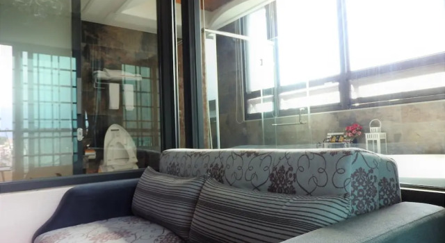 Двухместный номер Standard с балконом и с видом на горы Hualien Flora B&B