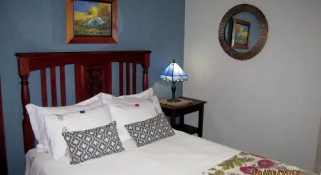 Matisses Guesthouse, Boek Hotel  