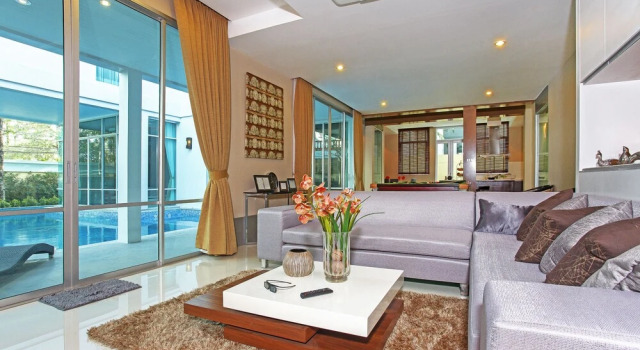 Jomtien Waree 8 6 Bed