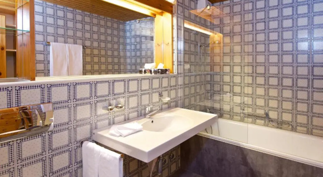 Апартаменты Schweizerhof Ferienwohnungen Lenzerheide 4