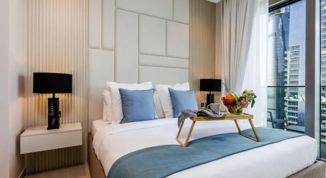 Maison Privee - Exclusive Apt w/ Striking Sea & Dubai Marina Vws, Забронировать Апартаменты/квартира Апартаменты Эмирата Дубая, рядом с Международный яхт-клуб Дубая, Апартаменты/квартира