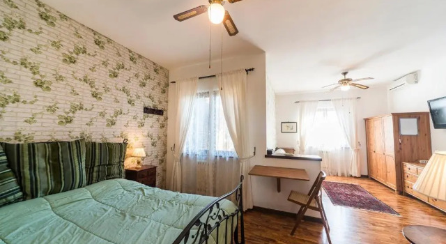 Люкс с видом на сад B&B Casale dellInsugherata