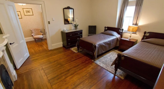 Коттедж Grand с 3 комнатами Rayski Guest House
