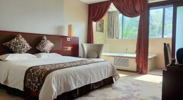 Люкс c 1 комнатой Tianyue Hot Spring Hotel