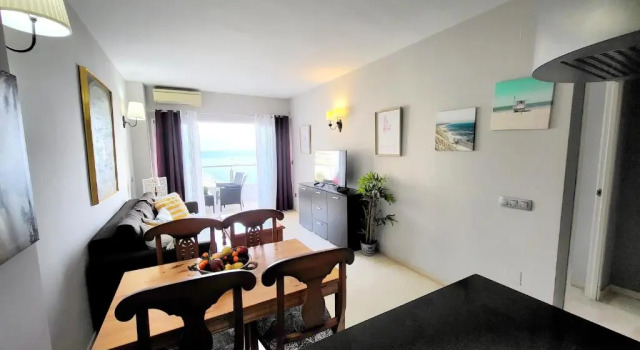Apartamento SEA WAVES, Забронировать Апартаменты/квартира Апартаменты Торремолинос, рядом с Парафия Архангела Михаила, Апартаменты/квартира