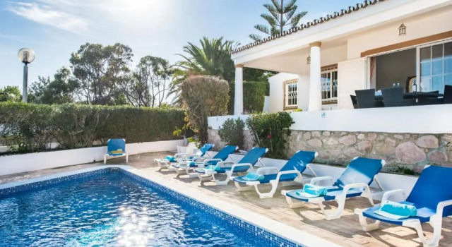 Buganvilia by Algarve Villa Holidays, Buchen Sie Villa Guia Barlavento