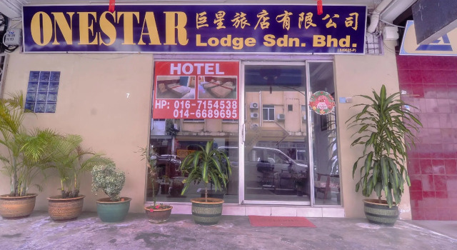 SPOT ON 89622 Onestar Lodge, Rezerwuj Hotel Kuching Sarawak