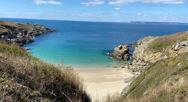 Апартаменты Appartement Le Rivage Finistérien, 4 personnes, à 5 mn de la plage des sables blancs
