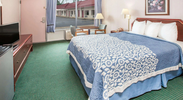 Ozark Junction mountain view by OYO, Prenota Hotel Hotel economici a Ozark