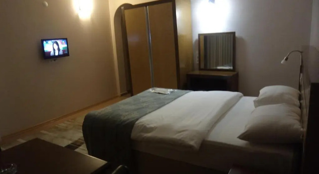 Standardowy dwuosobowy pokój z widokiem na morze Perla Otel